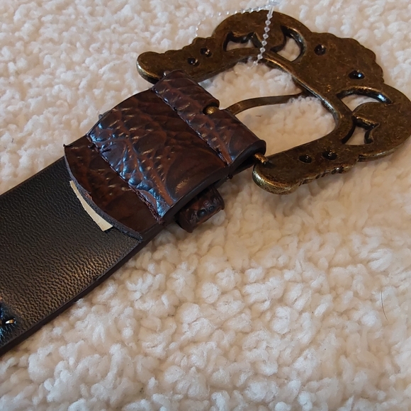 🌺 Like New Brown Leather & Studded Western Belt - Picture 7 of 14